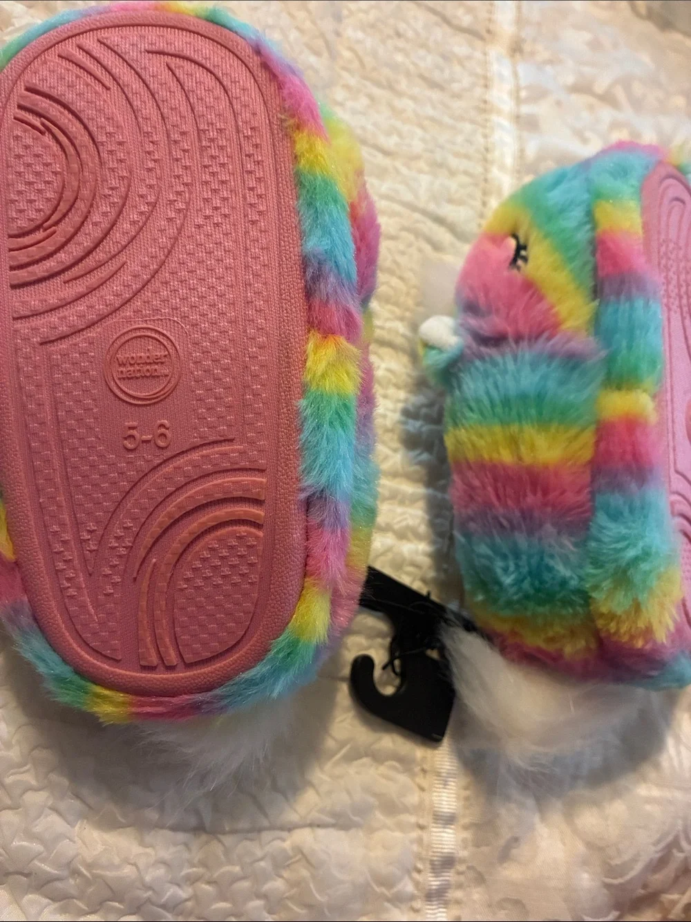 Wonder Nation Critter Unicorn Slippers, NWT, size: 5/6